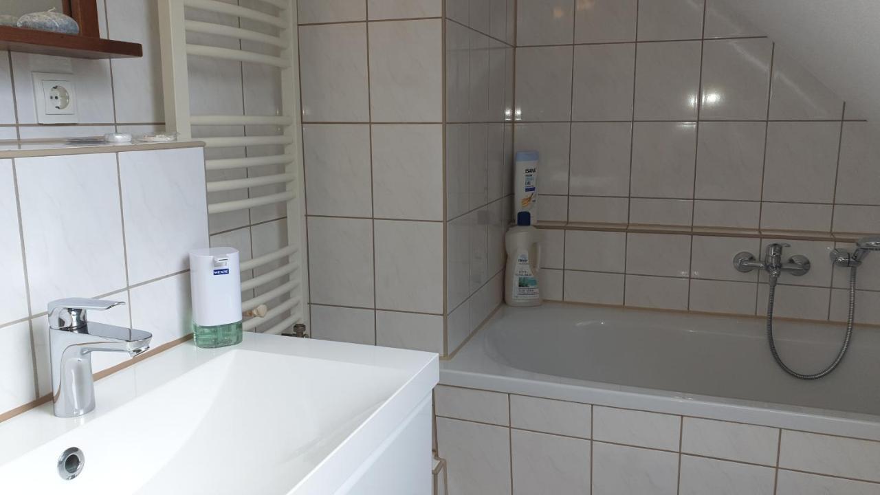 Haesselhof - 80Qm Ferienwohnung Im Zentrum Von Bad Liebenwerda Eksteriør billede